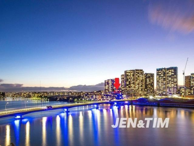 Apartment for sale in Wentworth Point, Sydney