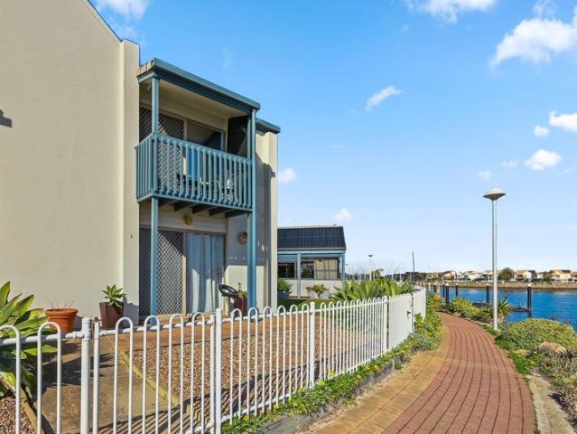 Townhouse for sale in Horseshoe Creek, South Australia