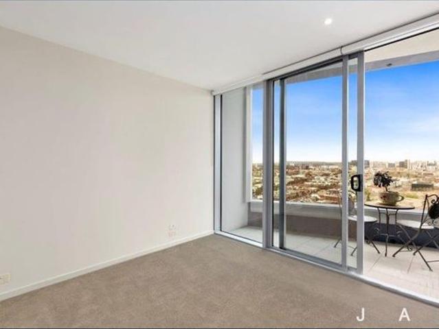 Apartment for rent in NewQuay, Melbourne