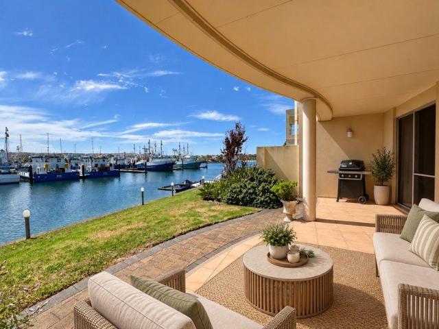 Townhouse for rent in Lincoln Cove Marina, Port Lincoln
