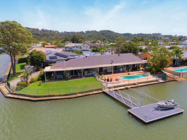 House for sale in Currumbin Waters, Gold Coast City