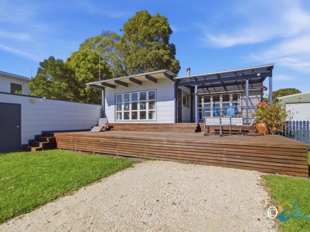 House for sale in Loch Sport, Victoria