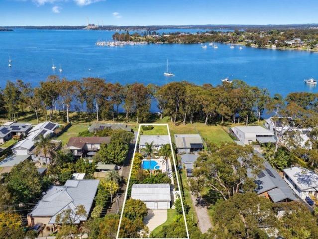 House for sale in Brightwaters, City of Lake Macquarie