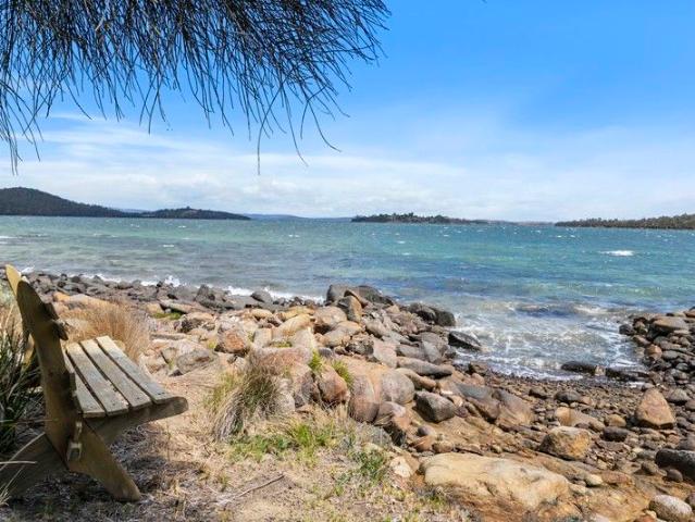 House for sale in Murdunna, Tasmania