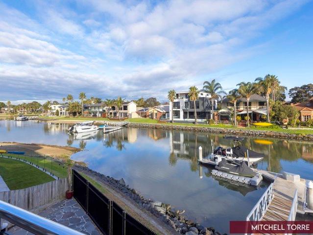 Duplex for sale in Camerons Creek, Victoria