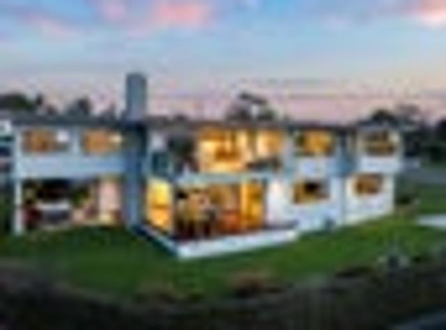 House for sale in Whangaparaoa