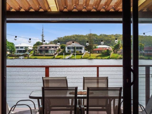 Townhouse for sale in Fernbrook, Queensland