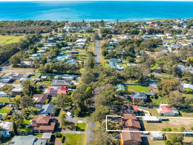 House for sale in Culburra Beach