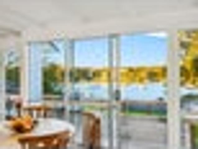 House for sale in Paremoremo