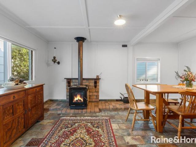 House for rent in Lake Tabourie, New South Wales