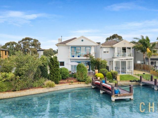 Townhouse for sale in Camerons Creek, Victoria