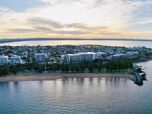 Townhouse for sale in Toombul, Queensland