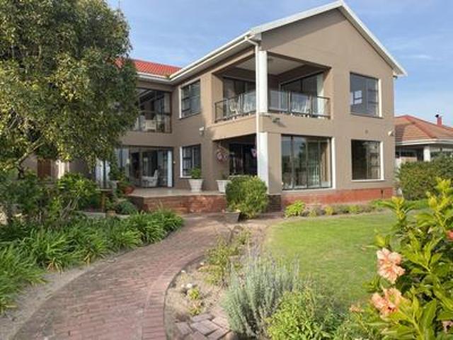 House for sale in Velddrif, Bergrivier Local Municipality