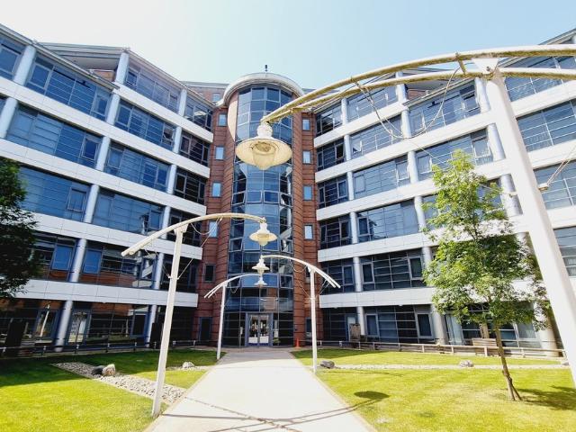 Studio for rent in Woodside, Brierley Hill