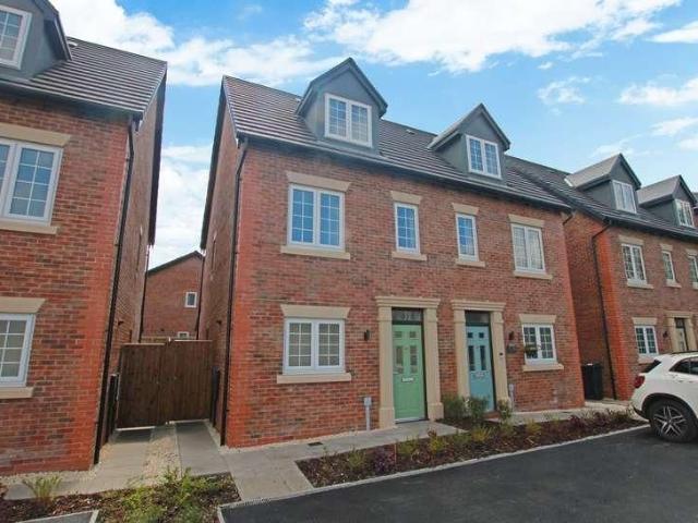 House for rent in Daisy Hill, Lee Bank