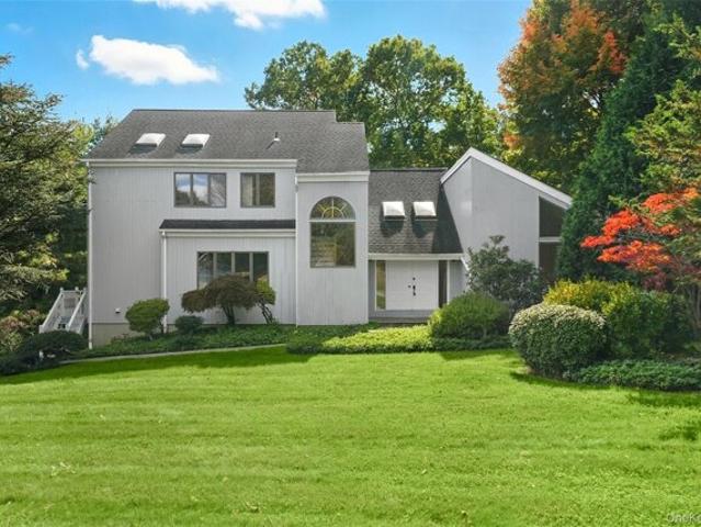 House for sale in Amawalk, New York