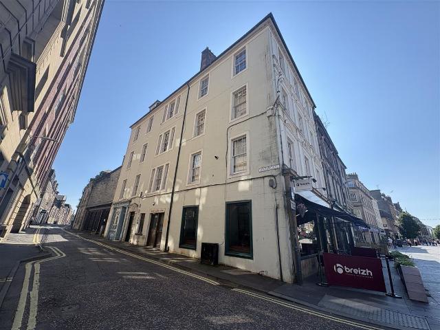 Apartment for rent in Bridgend, Moneydie
