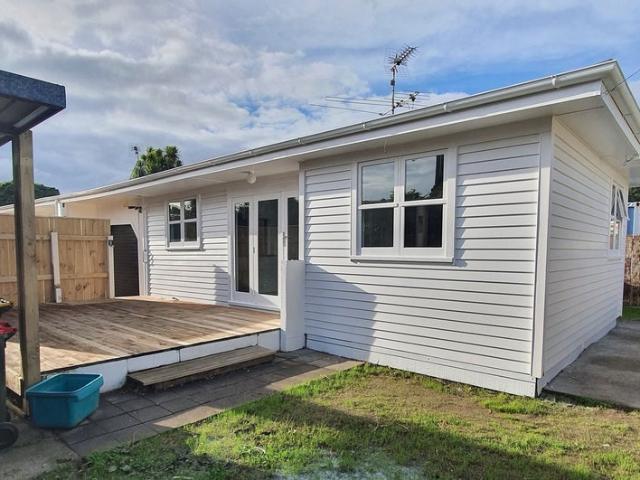 Apartment for rent in Days Bay, Wellington