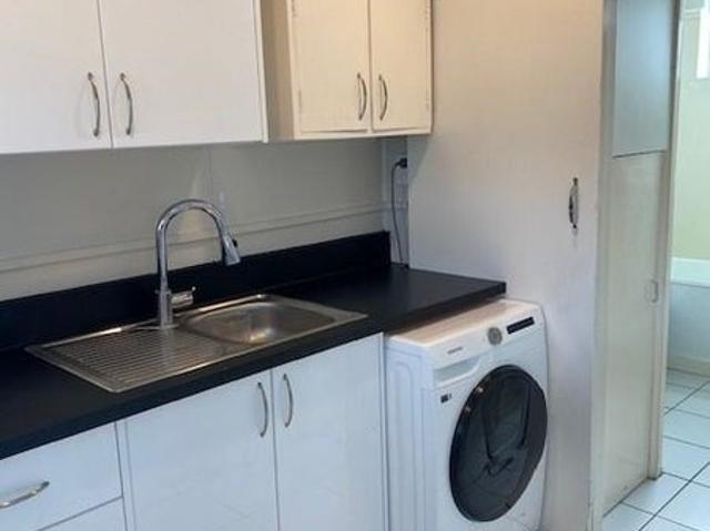 Apartment for rent in Days Bay, Wellington