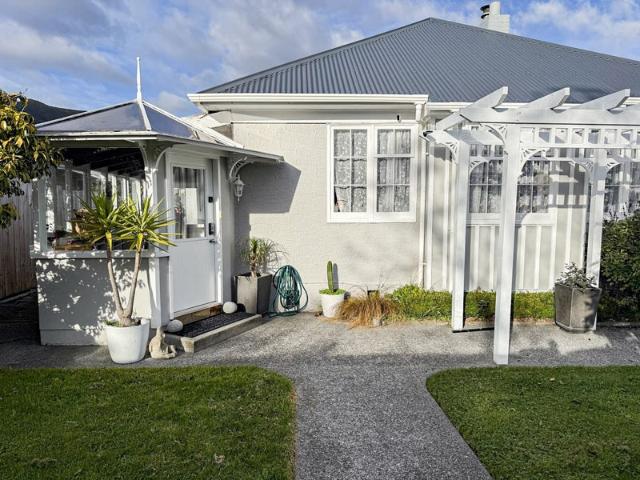 House for rent in Days Bay, Wellington