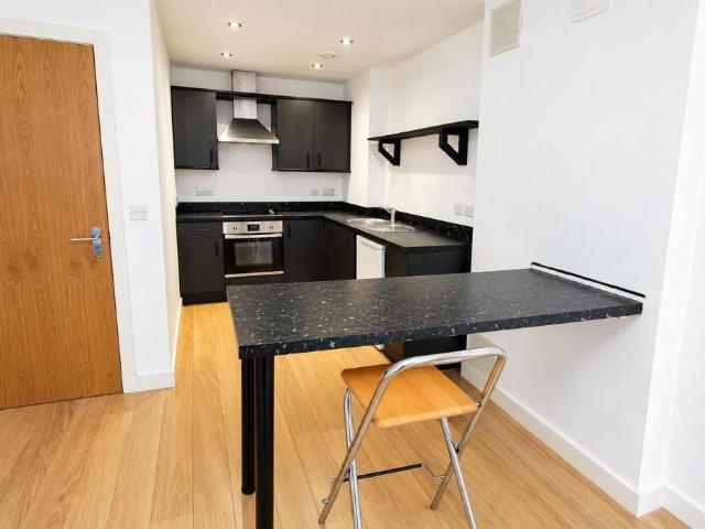Apartment for rent in Warehouse Hill, Leeds