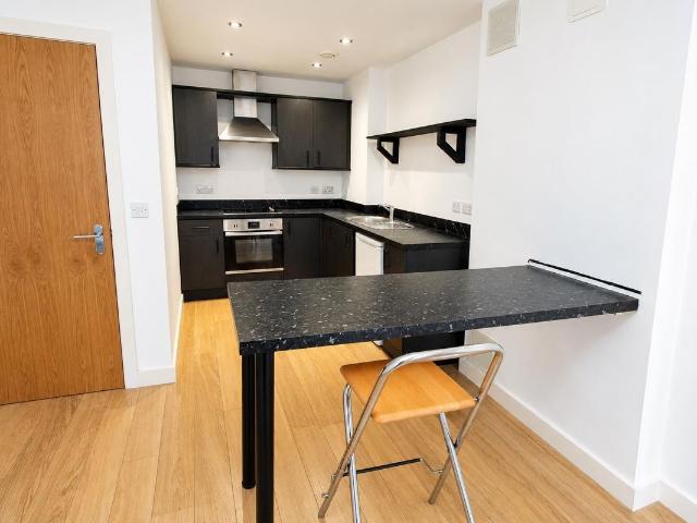Apartment for rent in Warehouse Hill, Leeds