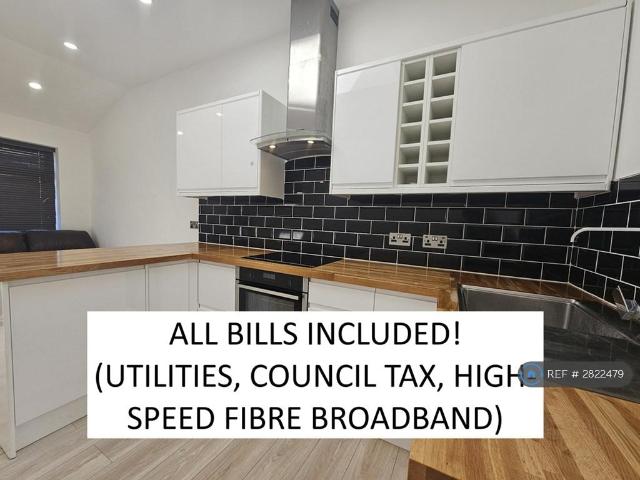 Apartment for rent in Wokingham, Isle Of Man