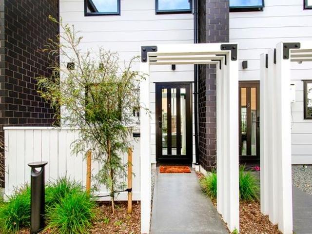 Townhouse for rent in Days Bay, Wellington