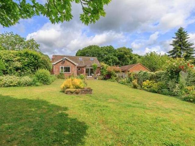 House for sale in Brompton, Gillingham