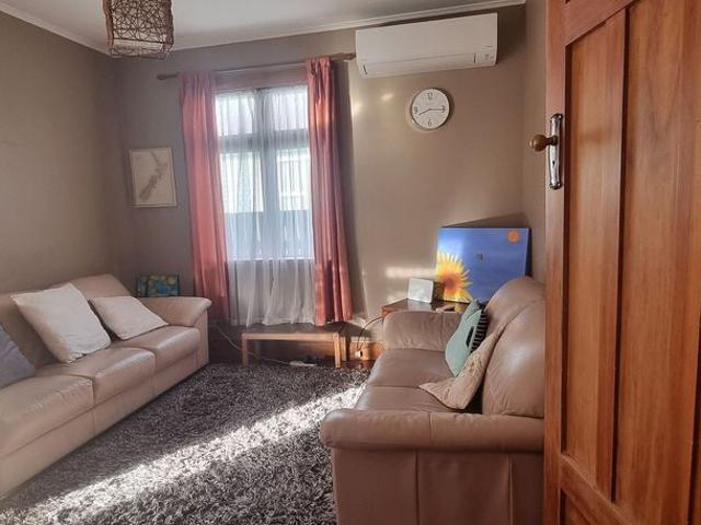 House for rent in Days Bay, Wellington