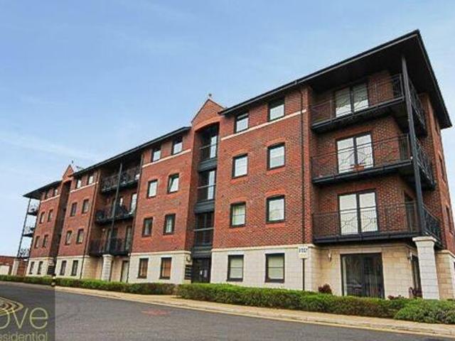 House for sale in Calderstones