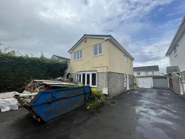 House for rent in Capel Hendre, Wales