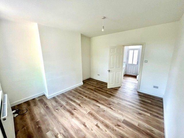 Room for rent in Shaw Lands, South Yorkshire