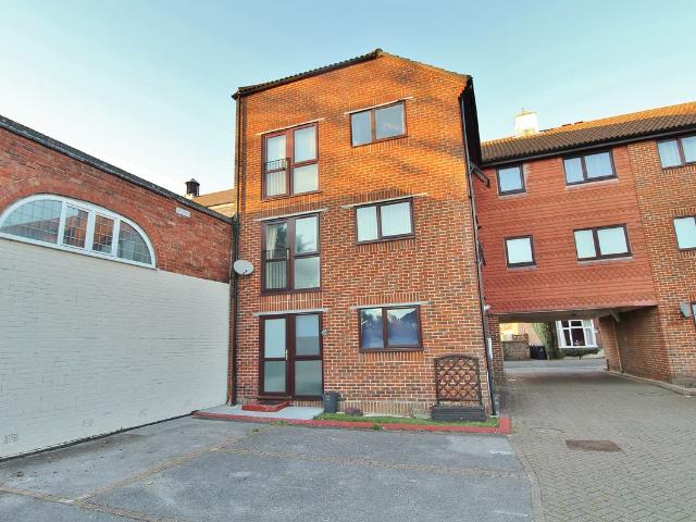 Apartment for rent in Warblington, Spring Vale