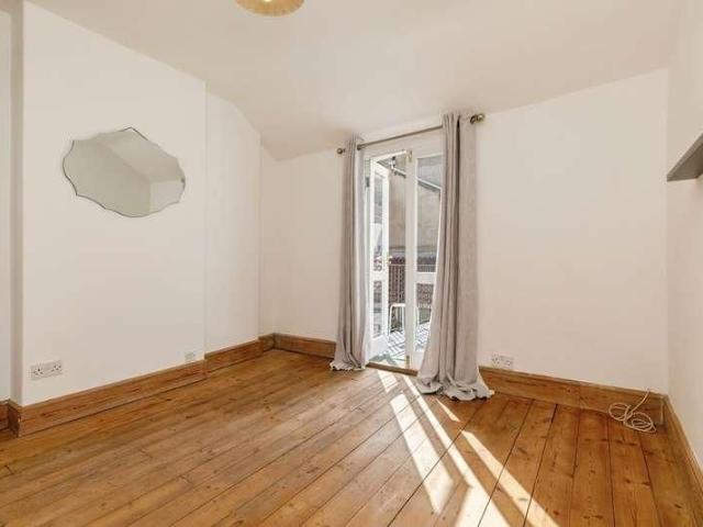 Apartment for rent in Hotwells, Feckenham