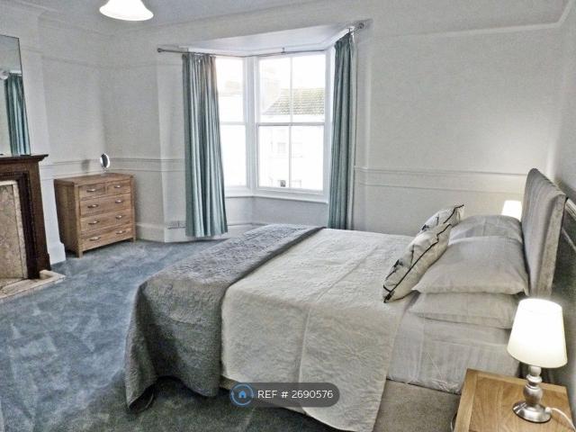 Room for rent in Brunswick
