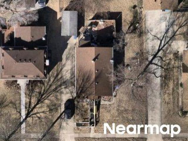 House for sale in East Saint Louis, Illinois