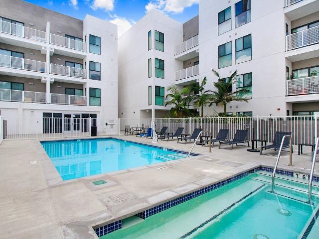 Apartment for rent in Reseda, Canoga Park