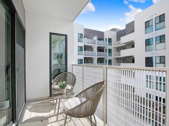 Apartment for rent in Reseda, Los Angeles