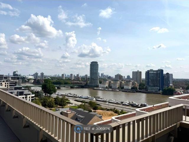 Apartment for rent in Sands End, Greater London