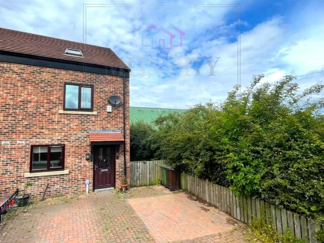 House for rent in Kinsley, Wakefield