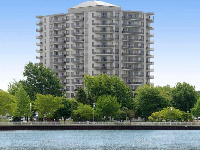 Apartment for rent in Brights Grove, Ontario