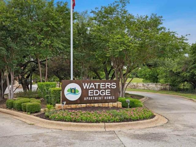 Apartment for rent in Water's Edge Apartment Homes, Georgetown