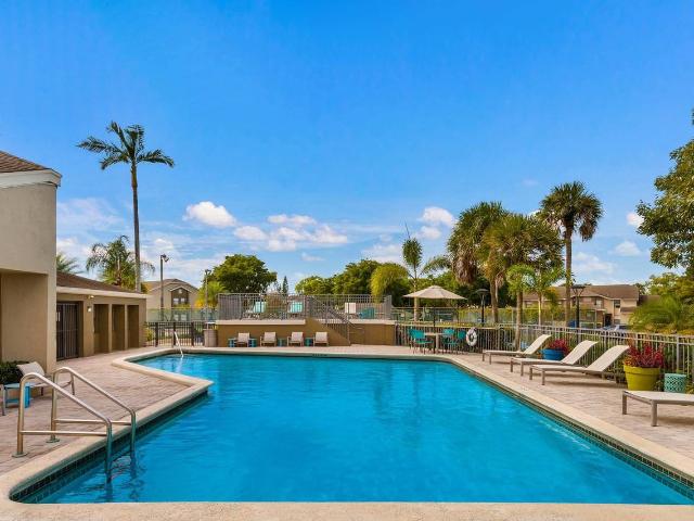 Apartment for rent in Sunrise, Florida