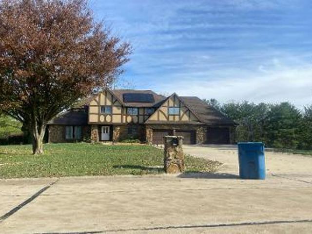 House for sale in Shiloh, Illinois
