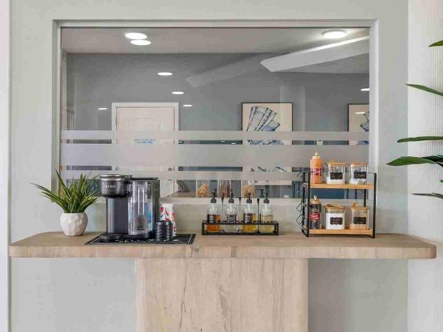 Apartment for rent in South Pasadena, Florida