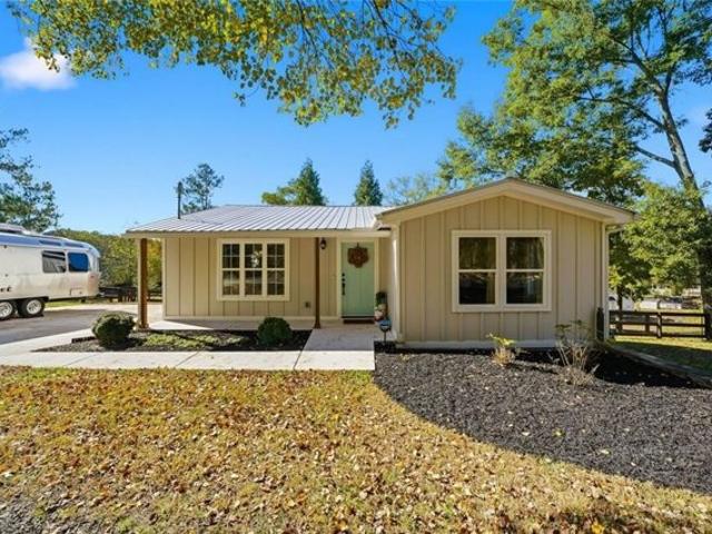 House for sale in Woodstock, Georgia