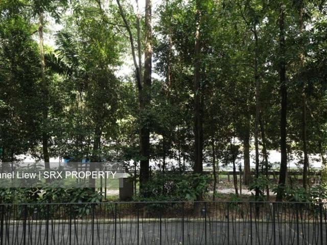 Apartment for sale in Newton