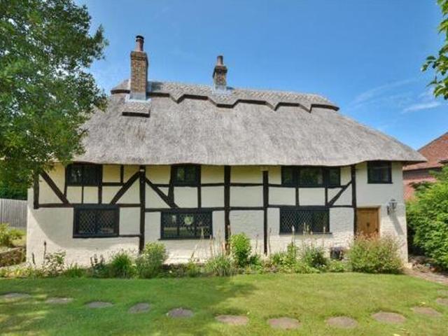 House for sale in Horsham, West Sussex