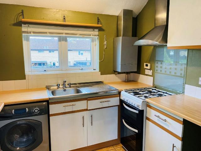 House for rent in Ifield West, Glynde